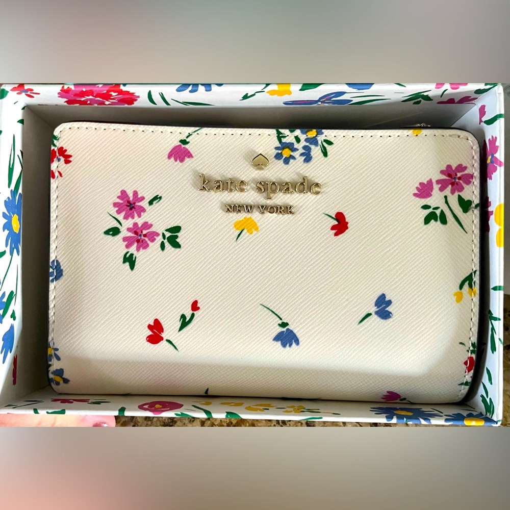 Kate Spade Wallet